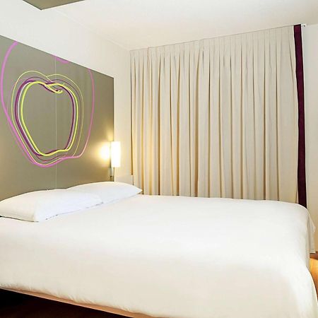 Hotel Ibis Styles Lleida تورّيفارّيرا المظهر الخارجي الصورة