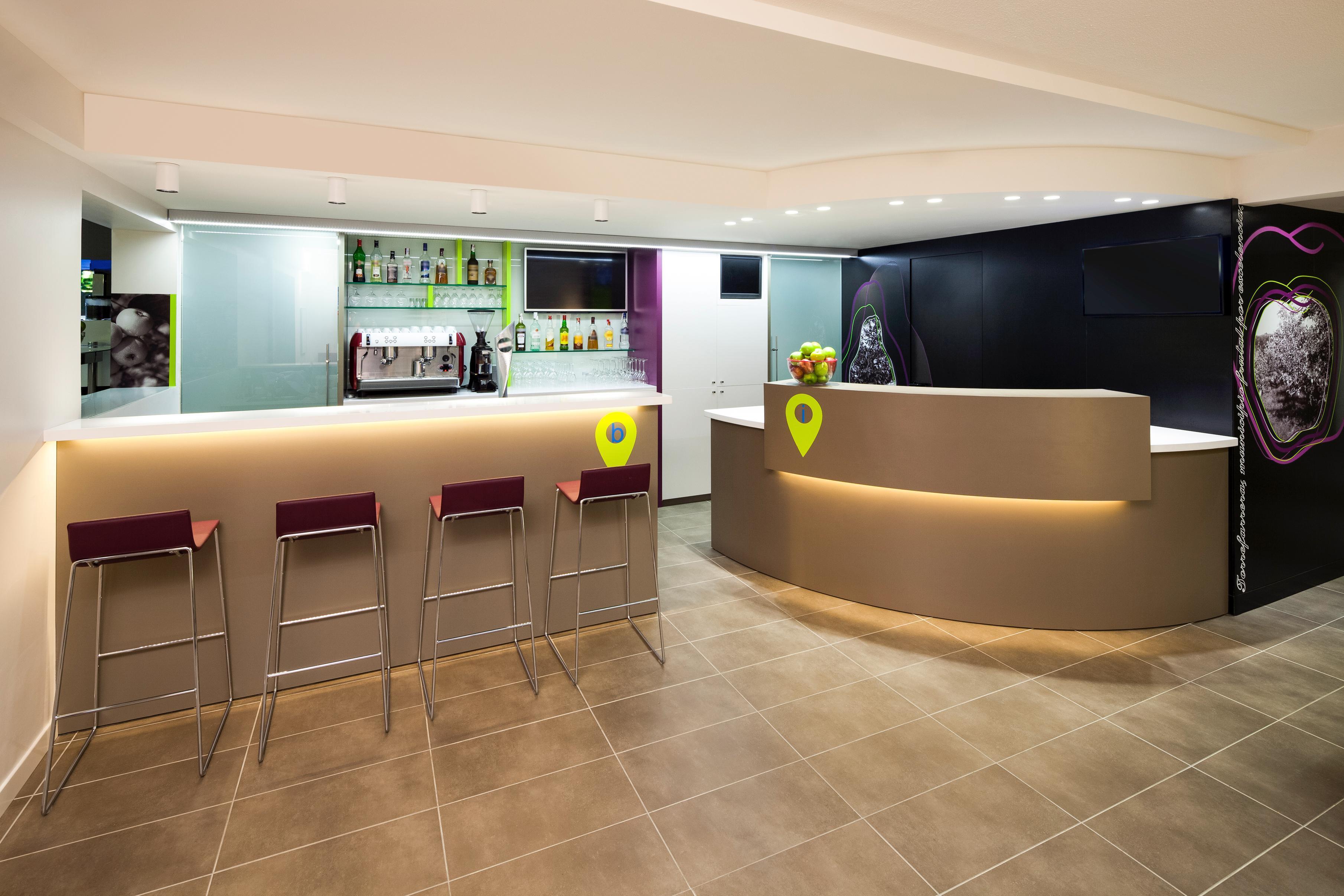 Hotel Ibis Styles Lleida تورّيفارّيرا المظهر الخارجي الصورة